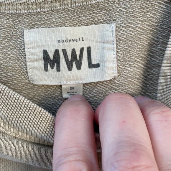 Madewell Men's Beige Crewneck Sweater - Picture 3 of 9